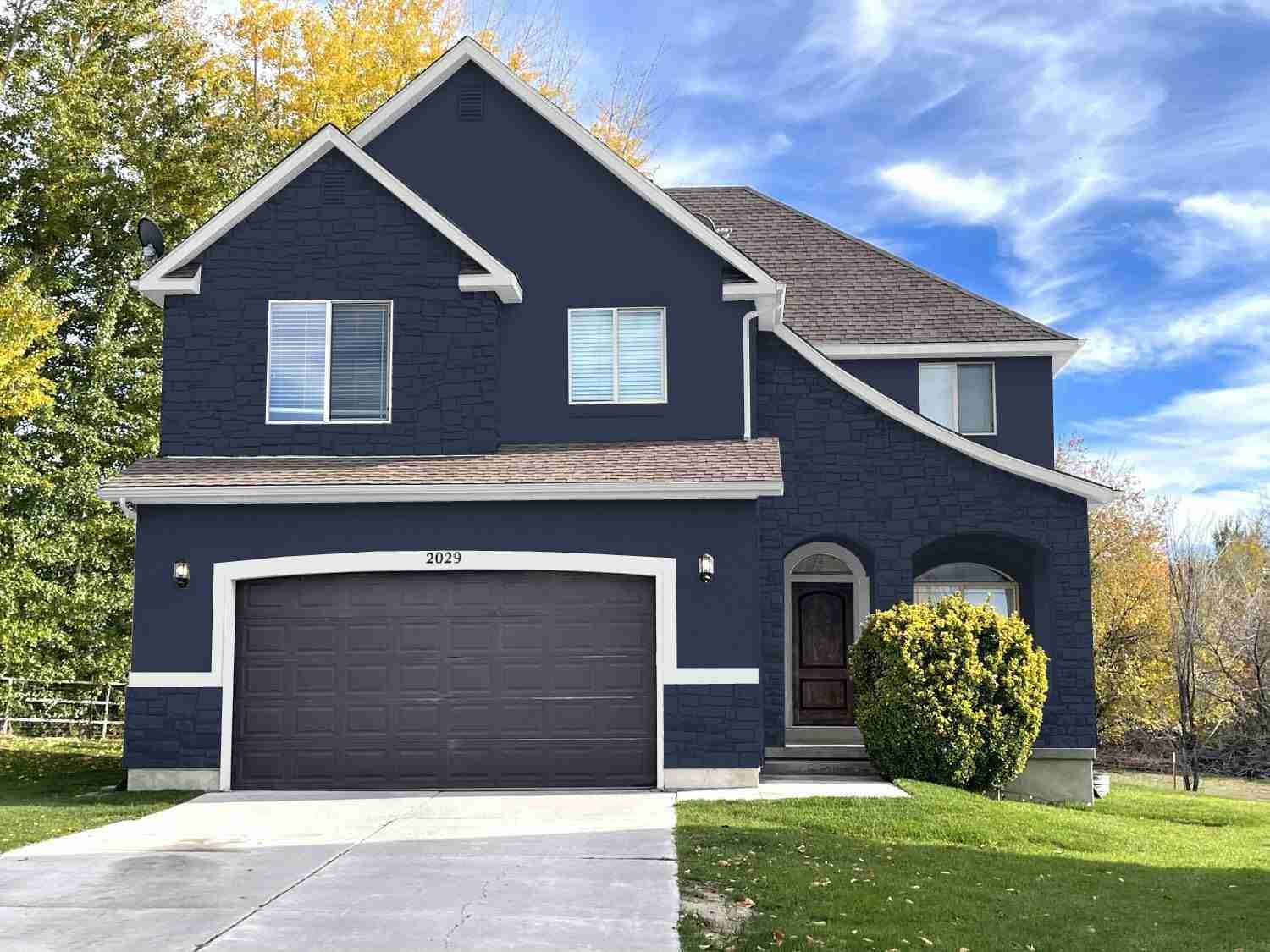 Exterior slideshow