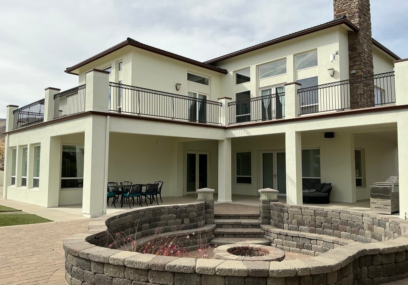 House in Reno, NV, recently painted cream white by Paint EZ