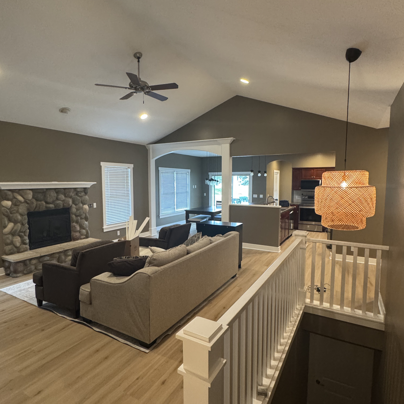 Hudsonville_living_interior_repaint