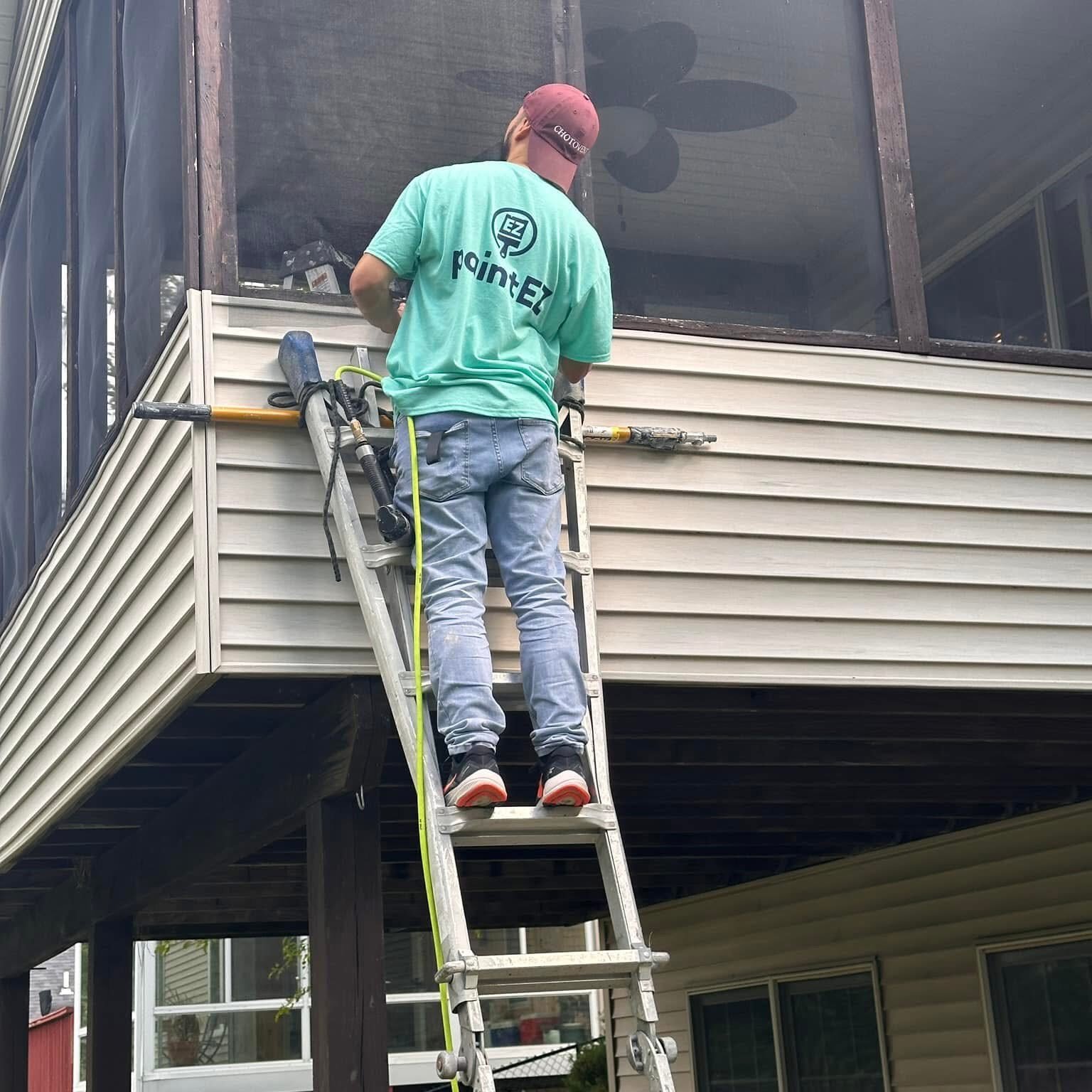 Paint EZ sanding and prepping a home exterior before painting.