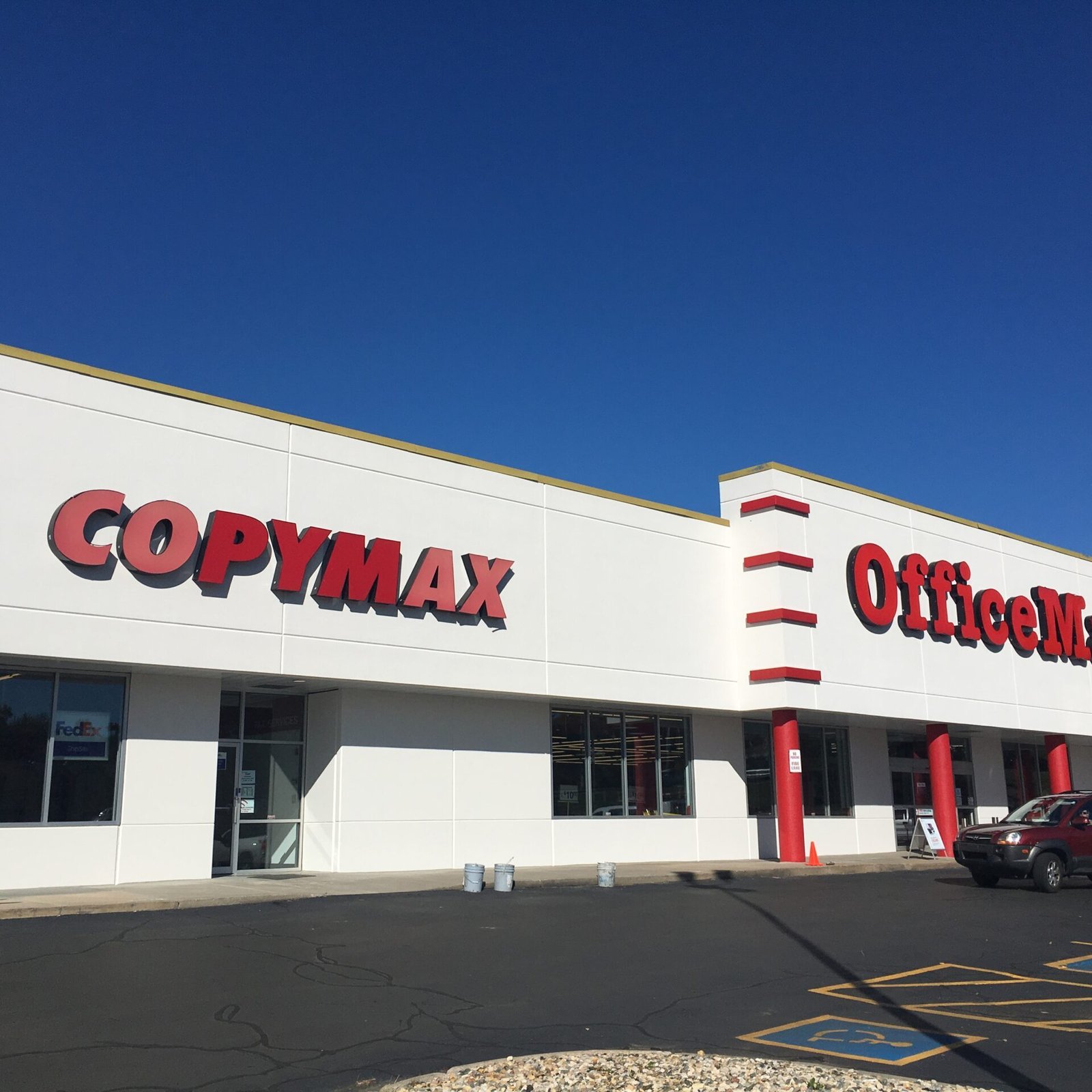 Commercial Painting -Exterior. Painting completed by Paint EZ crew.