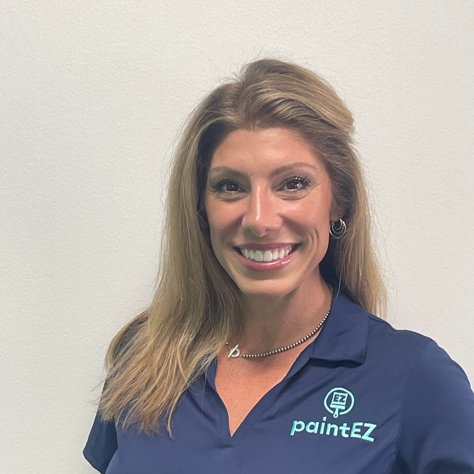 Jen_Reilly_NTampa_PaintEZ Jen Reilly, Owner of Paint EZ North Tampa – Local painting expert providing professional interior and exterior painting services.